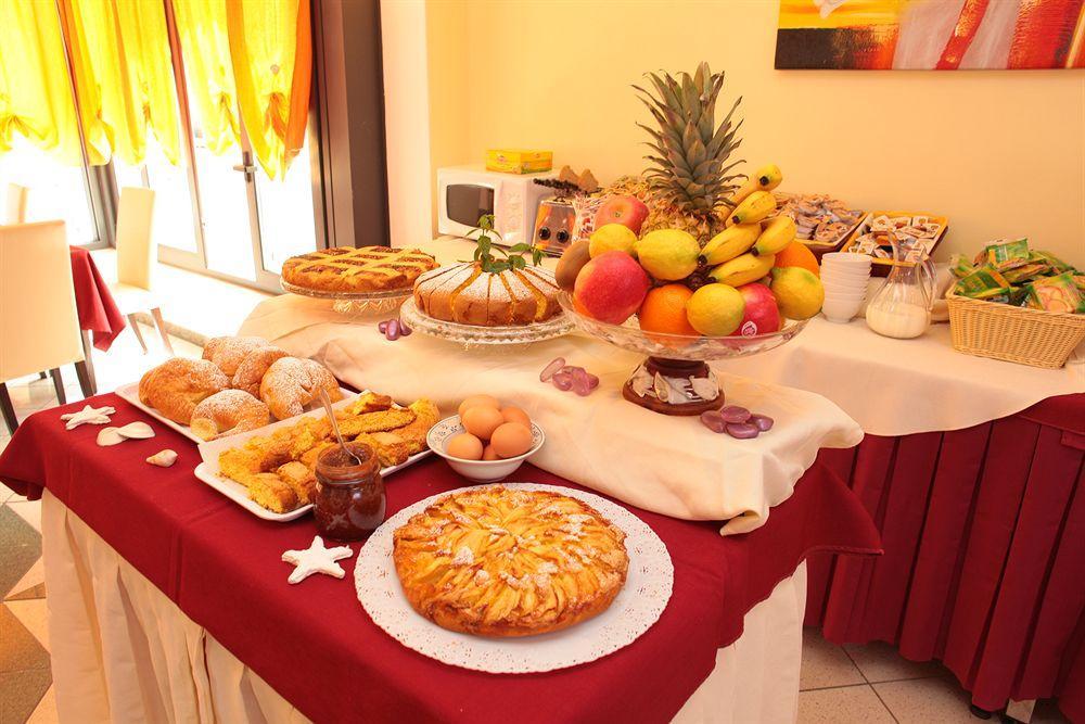 Hotel Stefan Room & Breakfast Gatteo a Mare Bagian luar foto