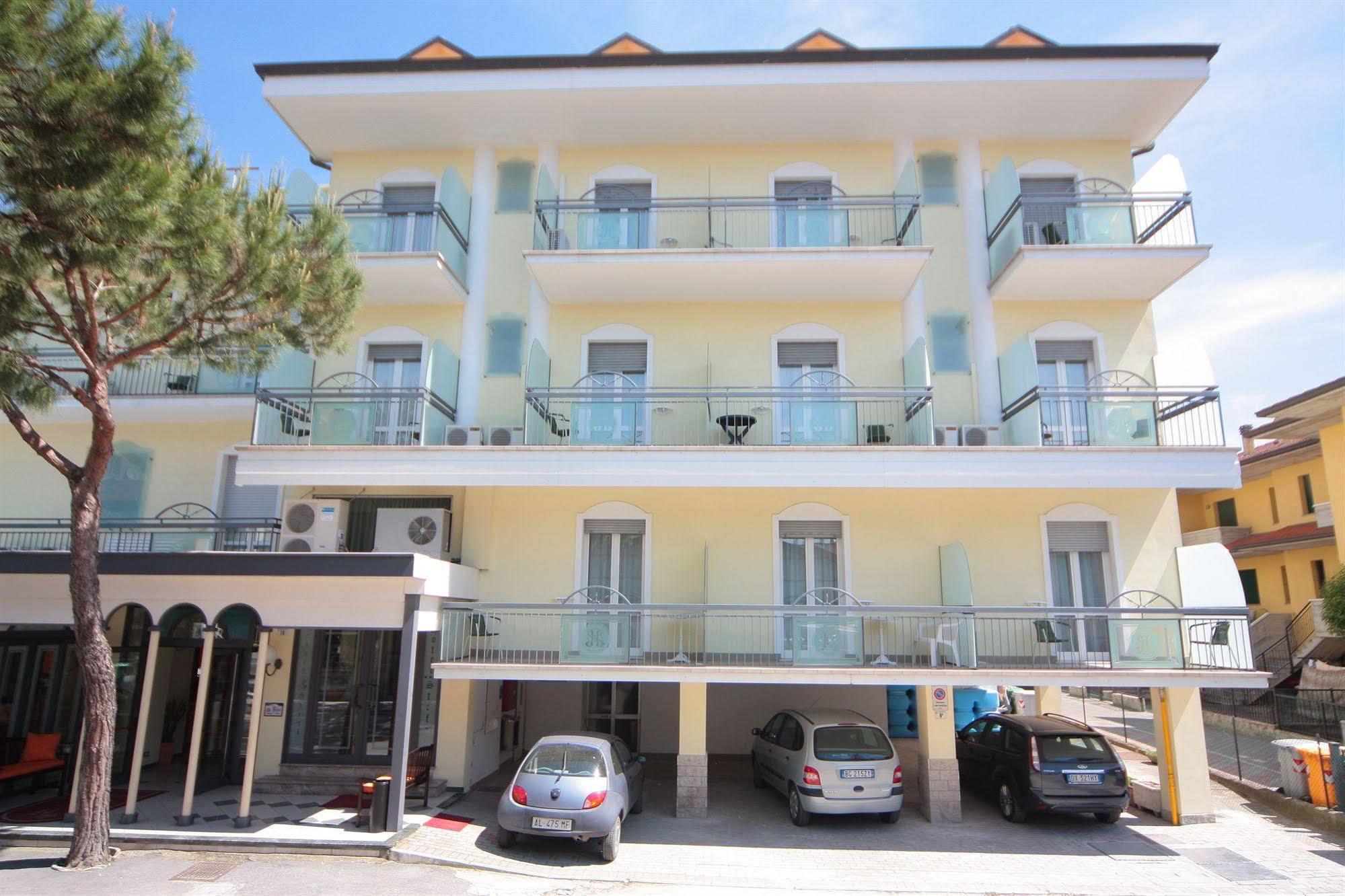 Hotel Stefan Room & Breakfast Gatteo a Mare Bagian luar foto
