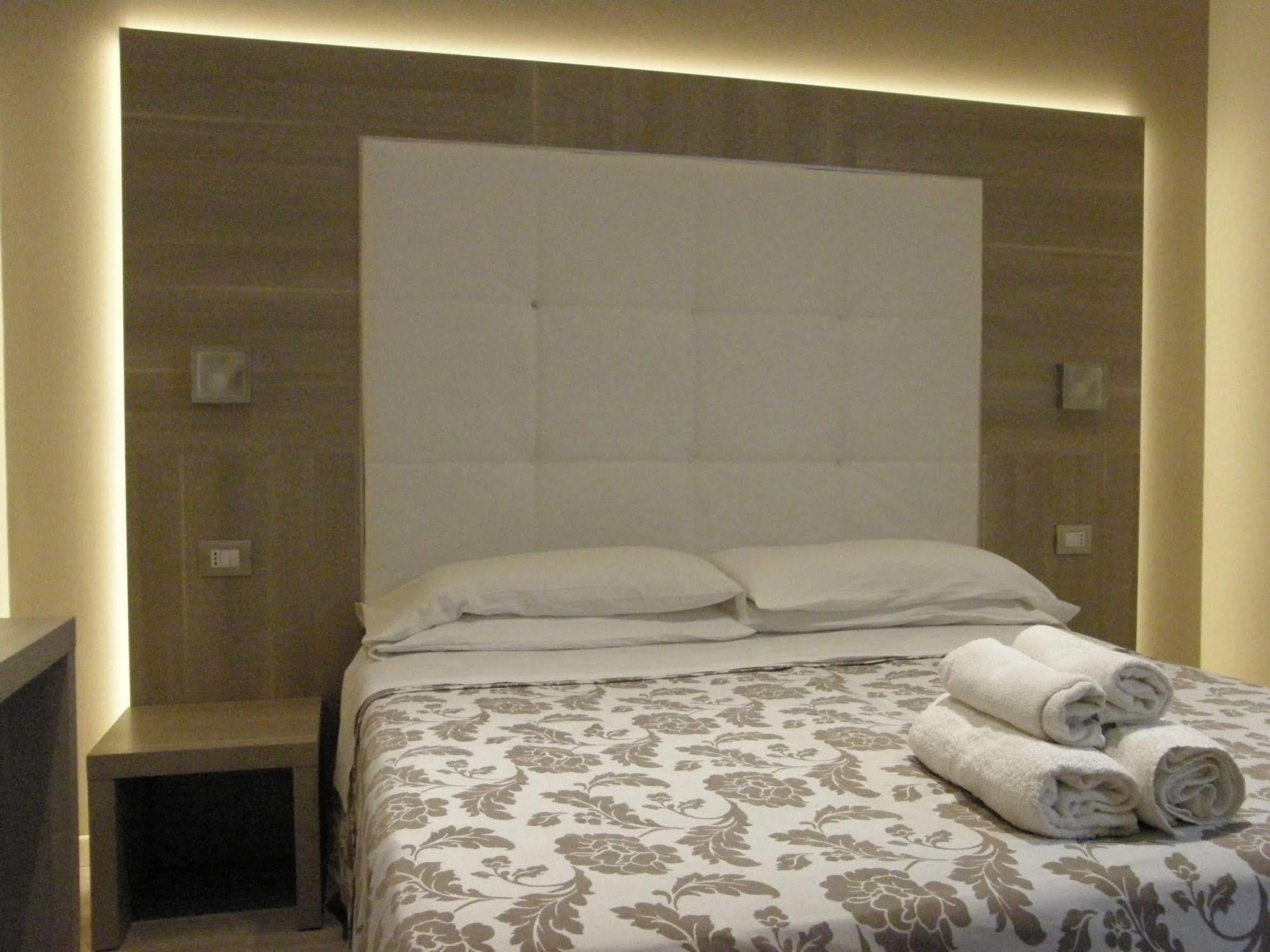 Hotel Stefan Room & Breakfast Gatteo a Mare Bagian luar foto