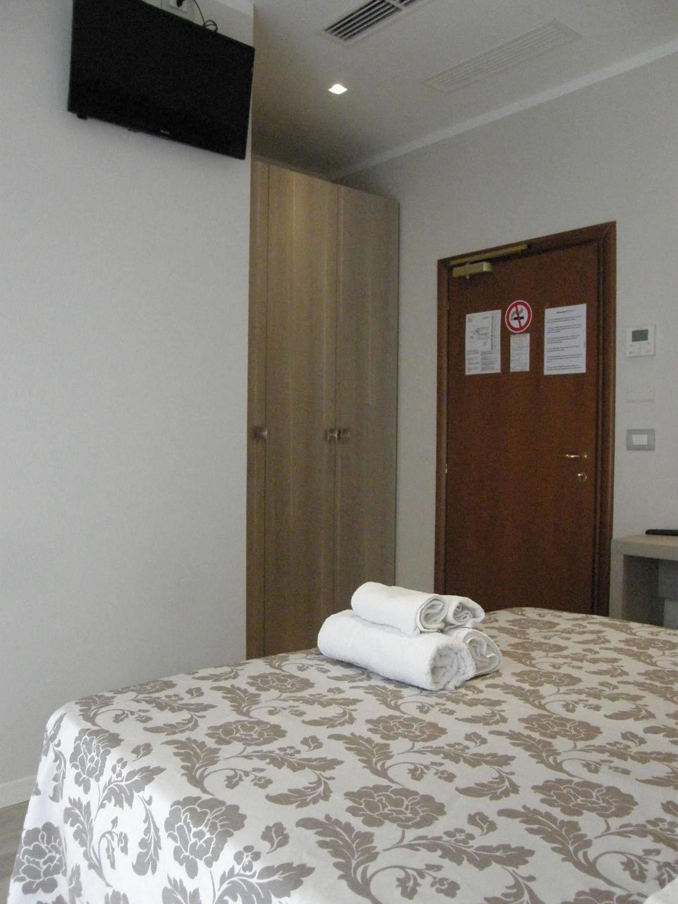 Hotel Stefan Room & Breakfast Gatteo a Mare Bagian luar foto