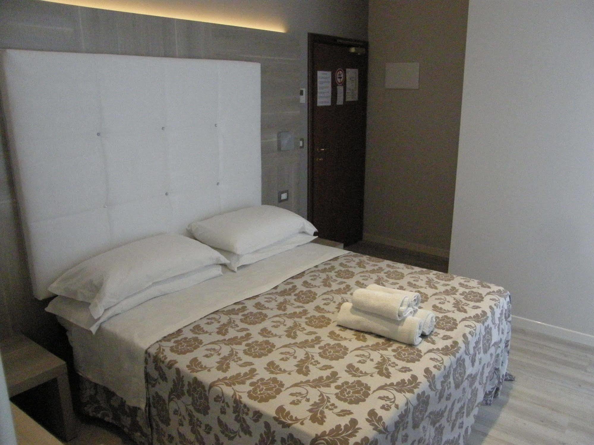 Hotel Stefan Room & Breakfast Gatteo a Mare Bagian luar foto