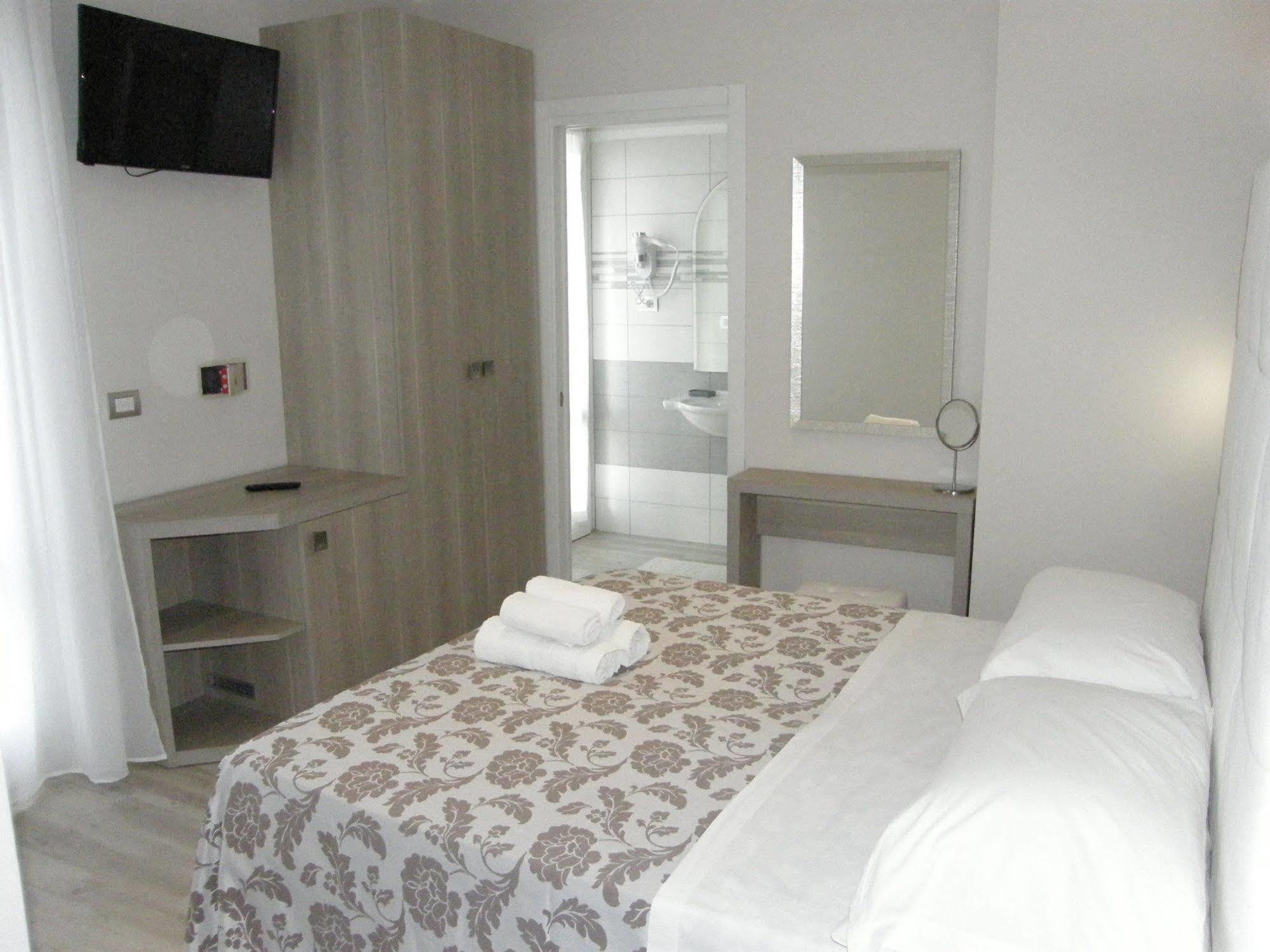 Hotel Stefan Room & Breakfast Gatteo a Mare Bagian luar foto